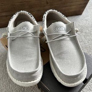 Hey Dude Wally Funk Bungee